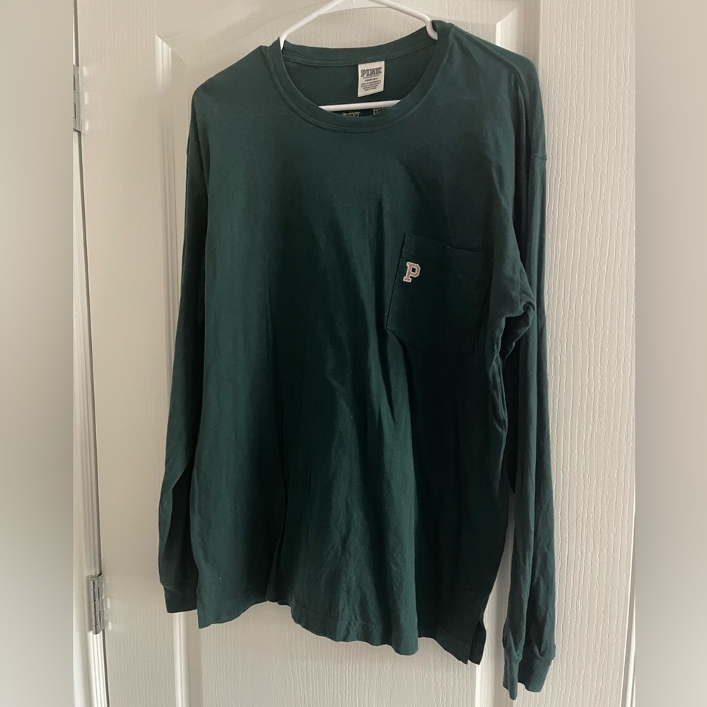 Victoria’s Secret Pink used T-shirt green size large